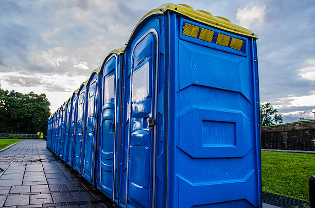 Best Porta potty rental for festivals  in Estherville, IA