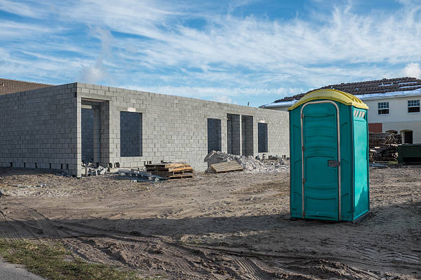 Best Affordable portable toilet rental  in Estherville, IA